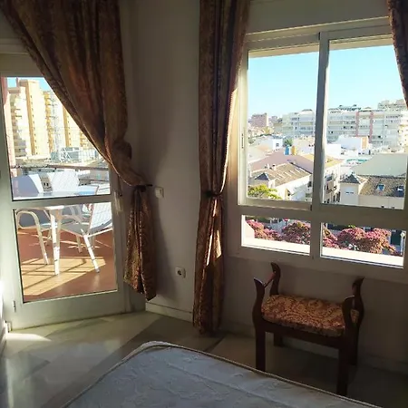 Apartment 4 Dorm, Fire Stick Amazon, Wifi, Piscinas, Parking, Playa Fuengirola